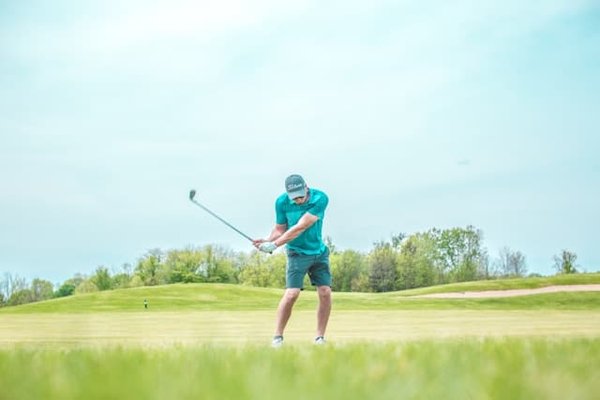 How to Develop a Comprehensive Mental Game Plan for Amateur Golfers?